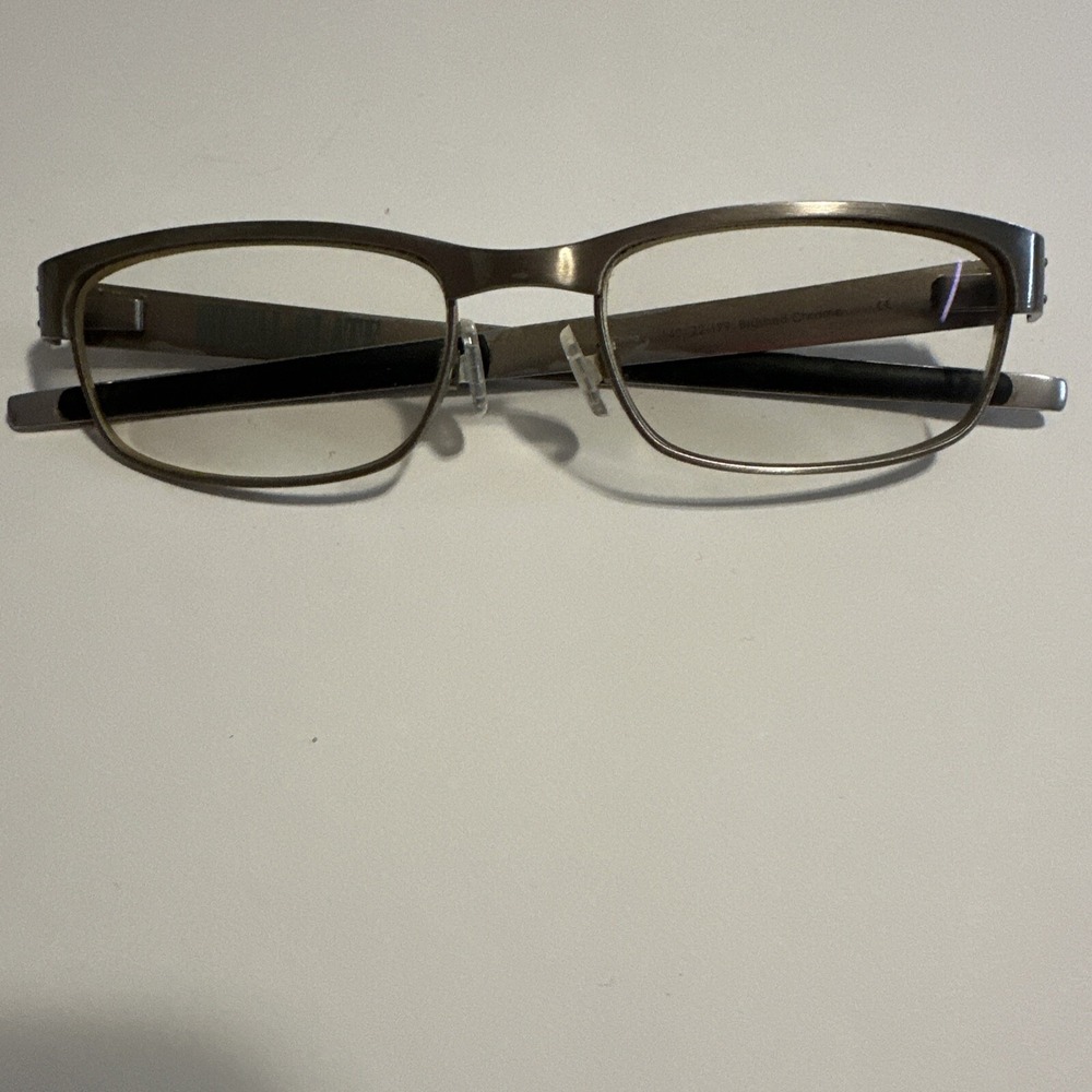 Pre-Owned 22-199 Oakley Metal Plate Brushed Chrome 53-18-140 Eyeglass frame